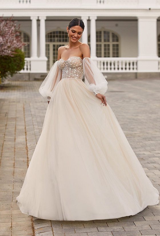 pronovias woodward